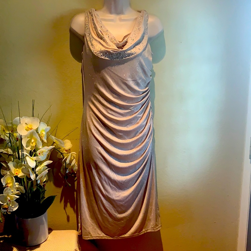 Tahari Arthur S. Levine, cocktail sequinned dress